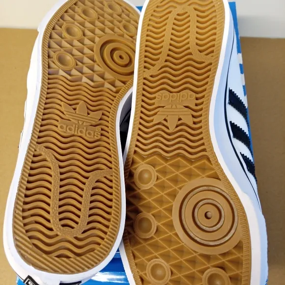 Big kids adidas Nizza Shoes