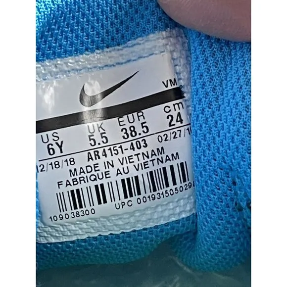 Big Kids Sneakers Size 6Y Nike Flex Contact 3 (GS)Running Shoes Blue
