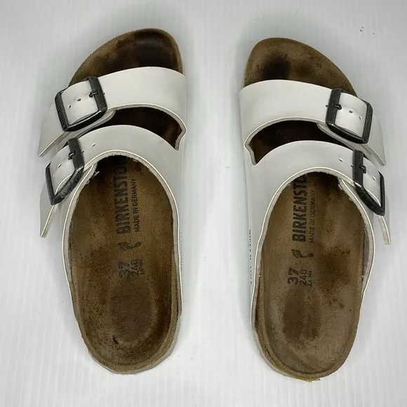 Birkenstock Arizona Birko-Flor Embossed Sandals Sz EU 37 US 6.5 White Two Straps
