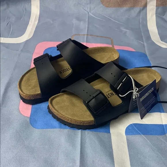 Birkenstock Arizona😘 Black Slip-On 😘Sandals with Adjustable Buckles