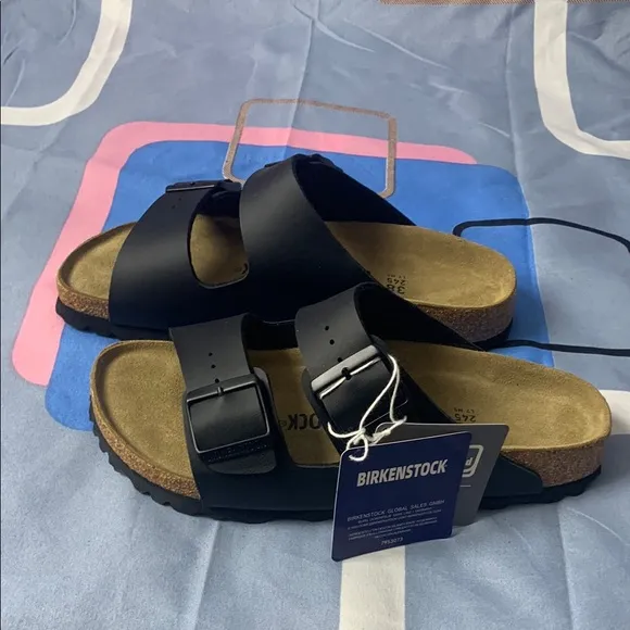 Birkenstock Arizona😘 Black Slip-On 😘Sandals with Adjustable Buckles