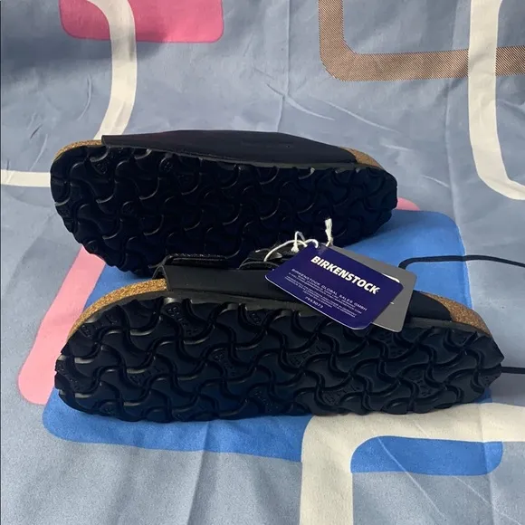 Birkenstock Arizona😘 Black Slip-On 😘Sandals with Adjustable Buckles