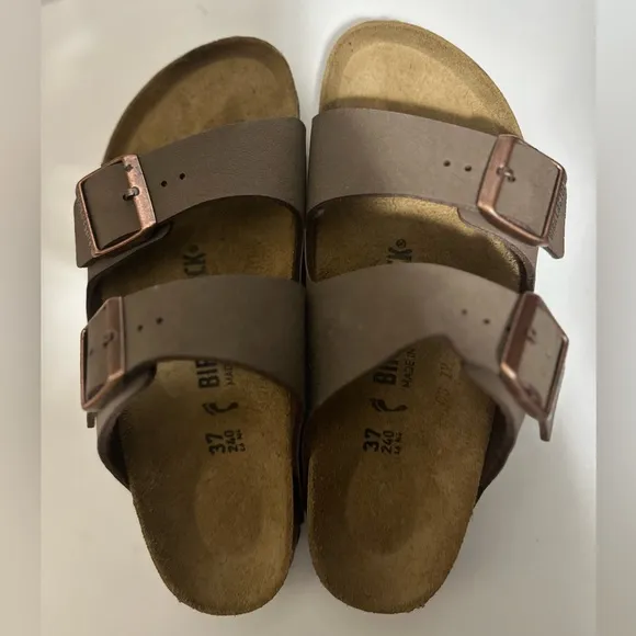 Birkenstock Arizona Sandals Womens  New 37 Beige‎ 6-6.5