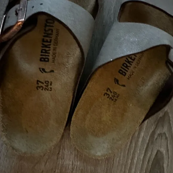 Birkenstock Arizona Sandals Womens  New 37 Beige‎ 6-6.5