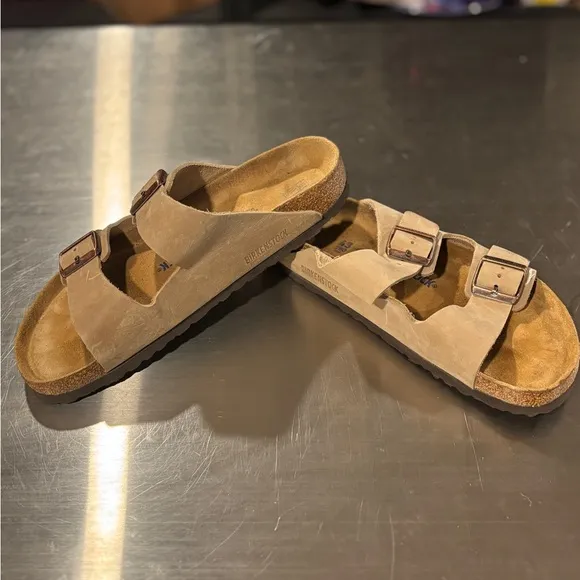 Birkenstock Arizona Soft Footbed Sandals - Taupe