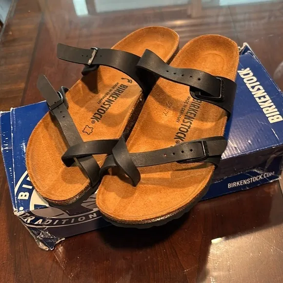 Birkenstock Mayari black sandals size 38 or women’s 8, narrow fit