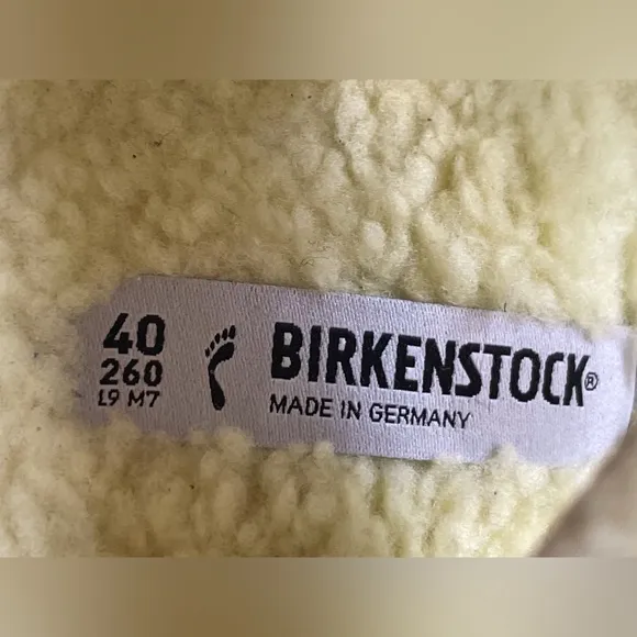 Birkenstock NWT Women’s Arizona Genuine Shearling Sandals Size 9-9.5