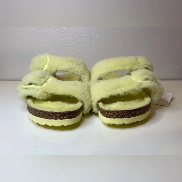 Birkenstock NWT Women’s Arizona Genuine Shearling Sandals Size 9-9.5