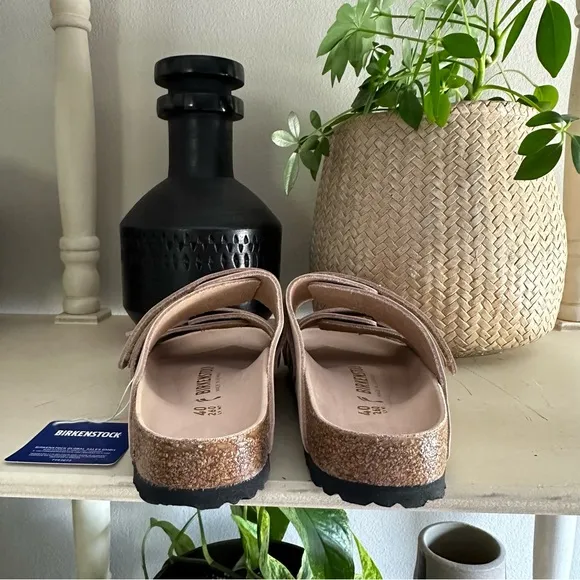Birkenstock Uji High-Shine Nubuck Sandals in New Beige (40)
