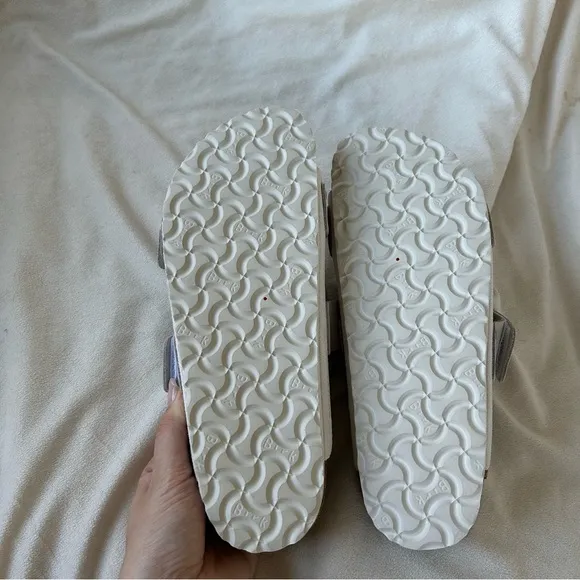 Birkenstock Uji Nubuck/Suede Leather in Antique White.  Sz: EU41/US 10 NWOT