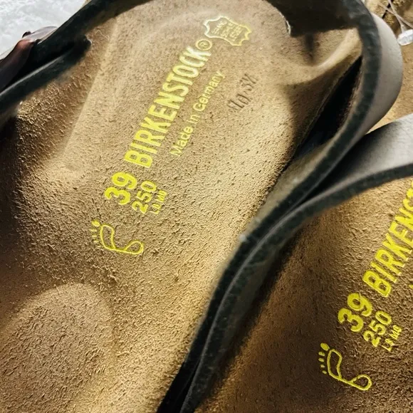 ✨BIRKENSTOCK✨Women's Gizeh Sandals