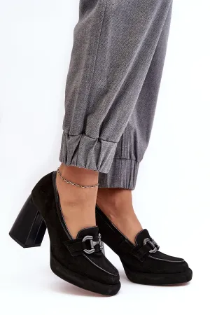 Block heel pumps