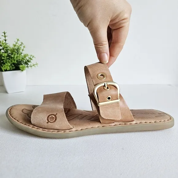Born Womens Flat Slide Sandals Size 9M Leather Double Strap Golden Buckle