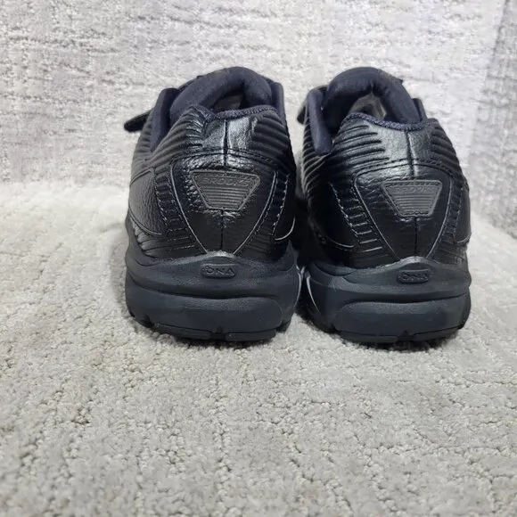 Brooks Addiction Walker 2 Men's Size US 9.5 Black Leather Sneakers 1203091D072