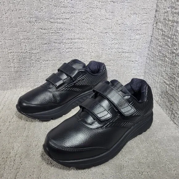 Brooks Addiction Walker 2 Men's Size US 9.5 Black Leather Sneakers 1203091D072