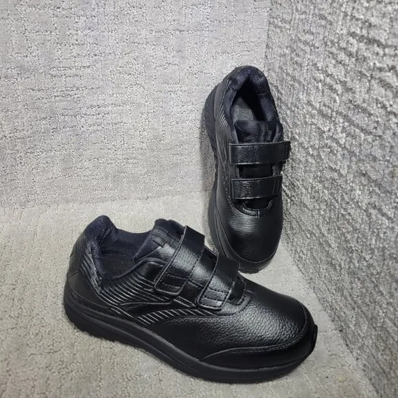 Brooks Addiction Walker 2 Men's Size US 9.5 Black Leather Sneakers 1203091D072