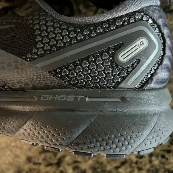 Brooks Ghost 14