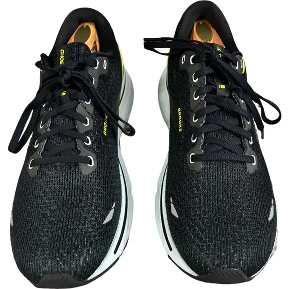 Brooks Ghost 15 Men's Running Shoes Size 11.5