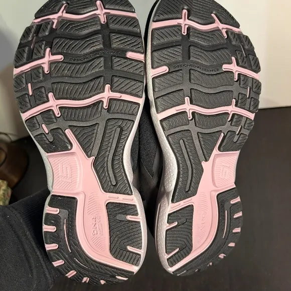 Brooks Ghost 15 Running Shoes Sneakers Black/Rose Gold Womans Size 8.5