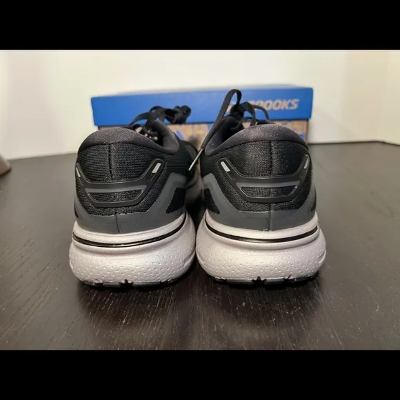 Brooks Ghost 15 Running Shoes Sneakers Black/Rose Gold Womans Size 8.5