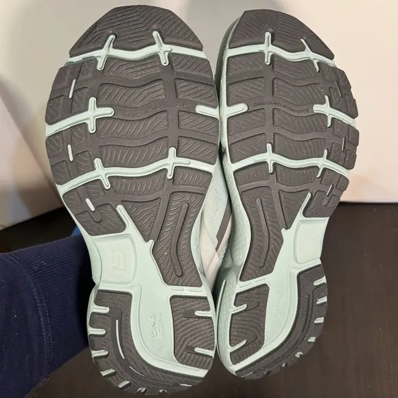 Brooks Ghost 15 Running Shoes Sneakers Gray/Oyster/Cloud Blue Mens Size 8.5D