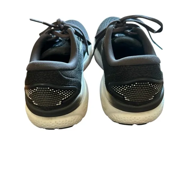 Brooks Men's Ghost 16 2E  Black/Gray/White Running Shoes Size 10