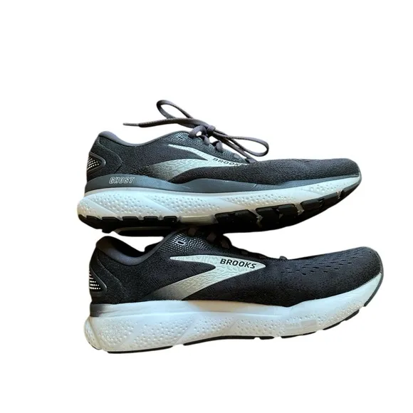 Brooks Men's Ghost 16 2E  Black/Gray/White Running Shoes Size 10
