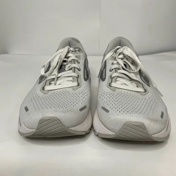 Brooks Women’s Adrenaline GTS 22 Running Road White Silver Tennis Shoes; Sz 11B