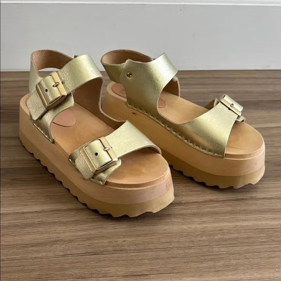 BRYR Gigi Gold Sandals Comfortable Two-Strap Design