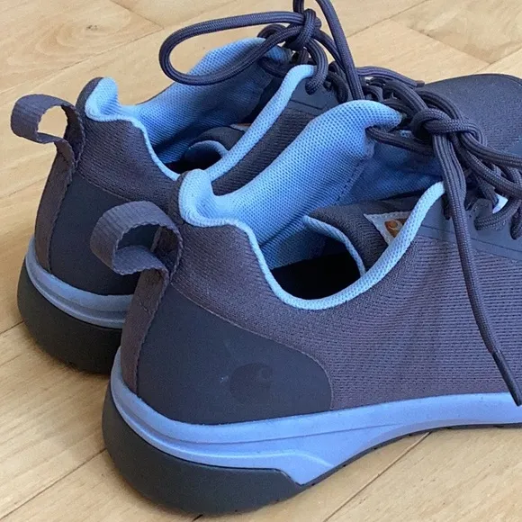 Carhartt women’s force EH Nano toe work shoes. Size 8 charcoal gray/powder blue