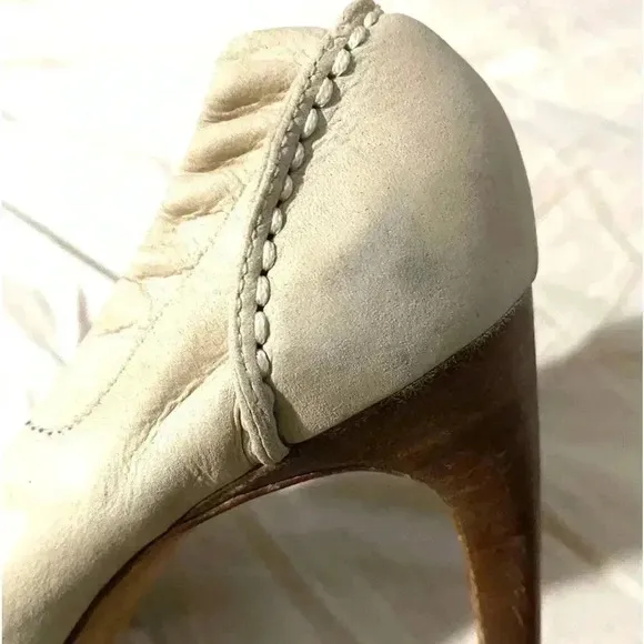Celine beige with tassels pumps women   leather shoe