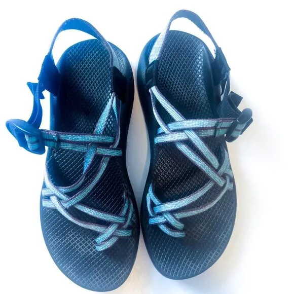 CHACO blue tan adjustable double strap classic sandals, women’s 10.