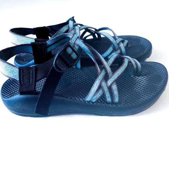 CHACO blue tan adjustable double strap classic sandals, women’s 10.