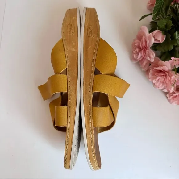 Chaco Wayfarer Yellow Ochre Suede Leather Slide Sandals