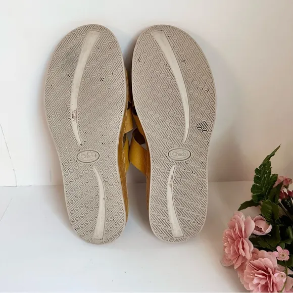 Chaco Wayfarer Yellow Ochre Suede Leather Slide Sandals