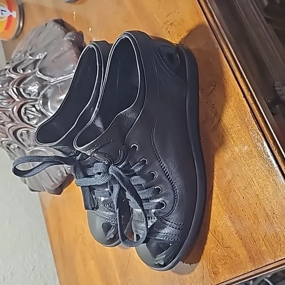 CHANEL Black Lambskin Cap Toe Sneakers sz 35.5