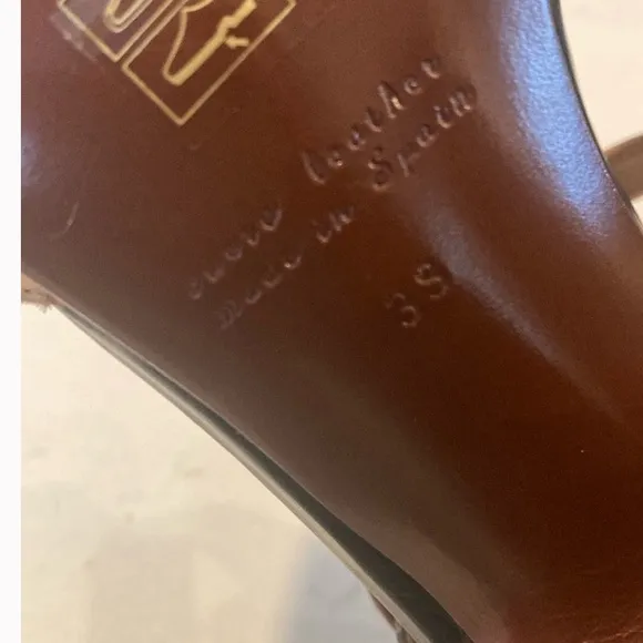 Chim Mihara two toned tan leather ankle strap peep toe dance heels size 8