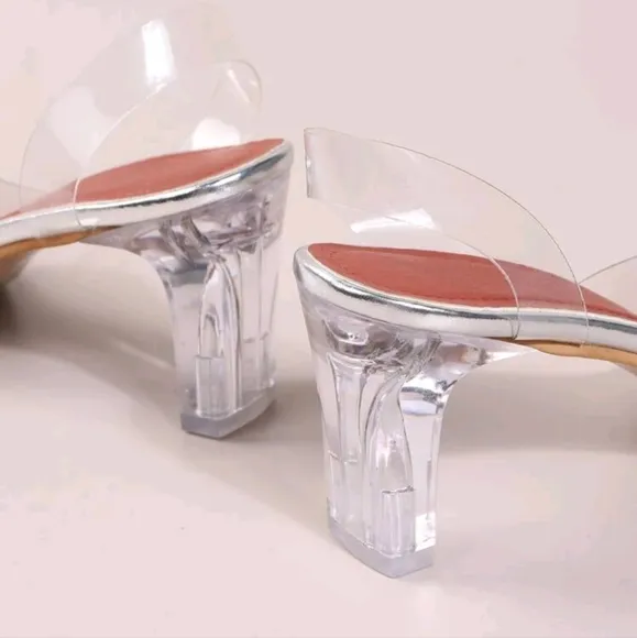 Cinderella shoes size
