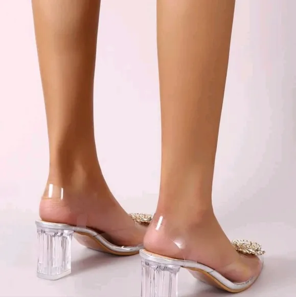 Cinderella shoes size