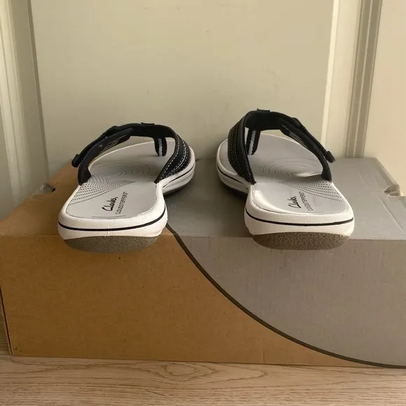 Clarks Comfort Slip on Slippers /Shoes Women Sandal- W 8
