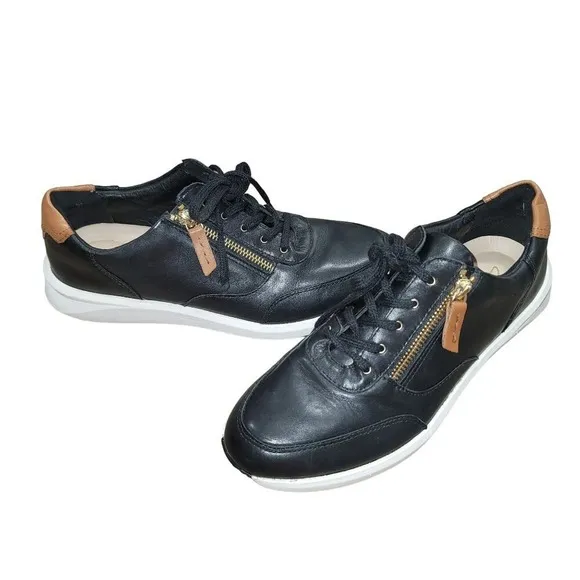Clarks Un Rio Spirit Womens 9M Oxford Atletic Work Career Preppy Y2K Goth Retro