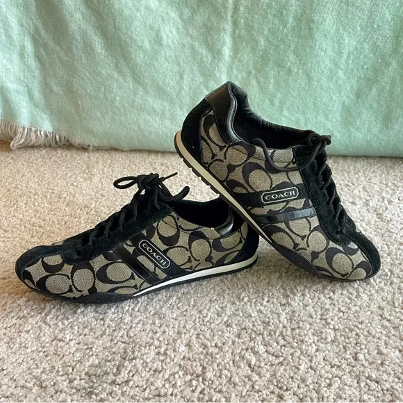 Coach Katelyn Sneakers Size 7.5 Black White Gray Suede Canvas Signature Logo