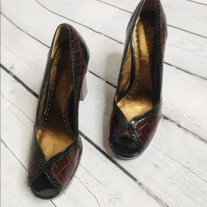 Coach peep toe style pumps
