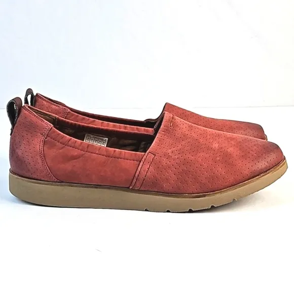 Cobb Hill Laci Nubuck Leather Coral Red Perforated Lightweight Slip-on Shoe
