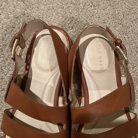 Cole Haan Anela Grand 360 Strap Cognac Buckle Sandals Size 5.5
