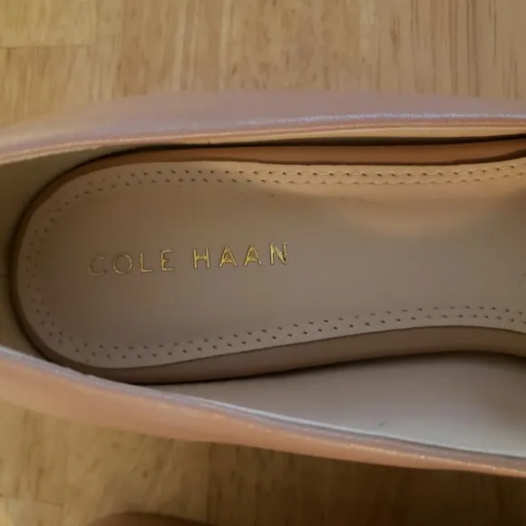 COLE HAAN Leah Skimmer Flat In Maple Brown Sz: 5.5 **New**