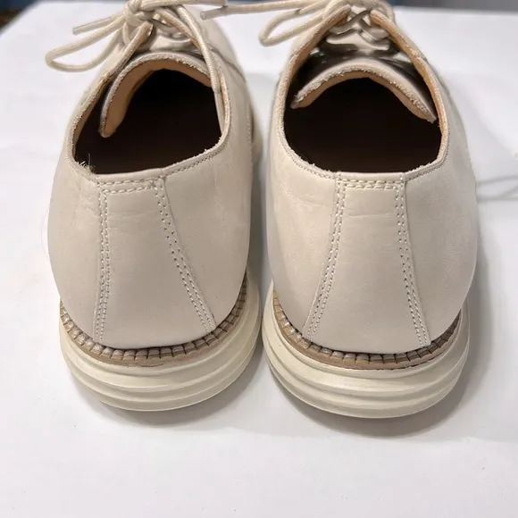 Cole Haan plain toe lace up derby shoe, beige, size 8.5