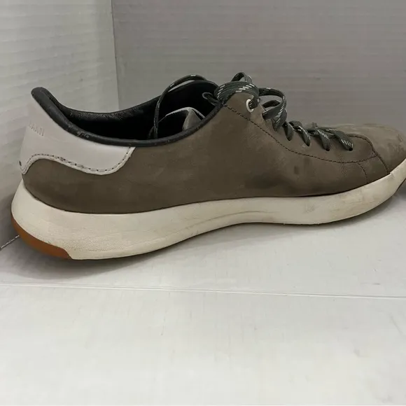 Cole Haun Mens size 12 Grand Pro Topspin Speaker Gray/Brown