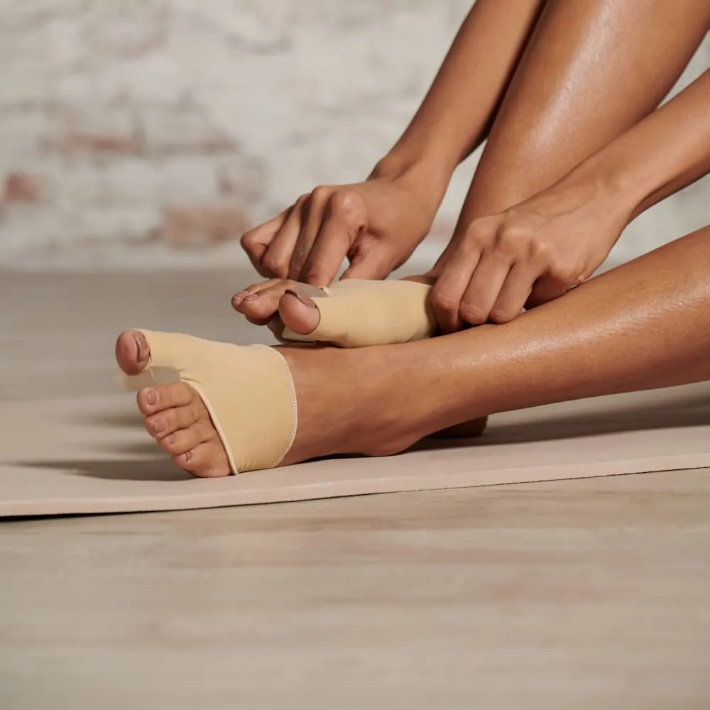 Comfy Fit Gel Bunion Corrector Big Toe Seperator Sleeve