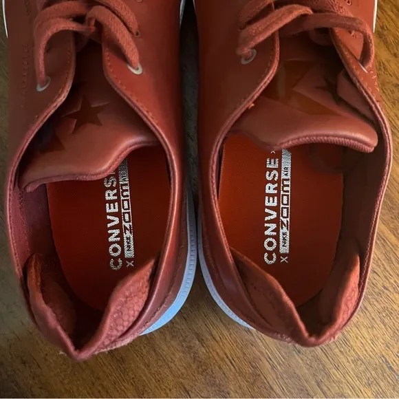 Converse Converse Nexus x Nike Zoom Air Low Top Men’s 11.5 redish brown leather.